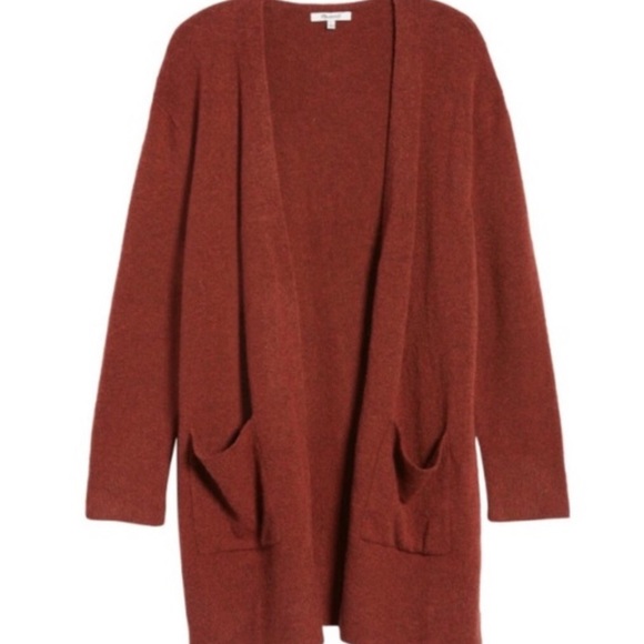 Madewell Kent Cardigan Sweater in Burgundy - Picture 2 of 5